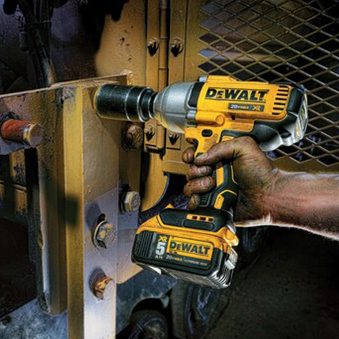 DeWALT DCF899P2 20V MAX* XR® High Torque 1/2 in. Impact Wrench w. Detent Pin Anvil Kit (5.0Ah) | إمباكت رينش نصف بوصة 2 بطارية 20 فولت 5 أمبير