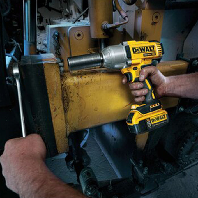 DeWALT DCF899P2 20V MAX* XR® High Torque 1/2 in. Impact Wrench w. Detent Pin Anvil Kit (5.0Ah) | إمباكت رينش نصف بوصة 2 بطارية 20 فولت 5 أمبير